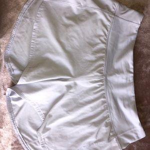 Lululemon Size 6 speed up short - serene blue